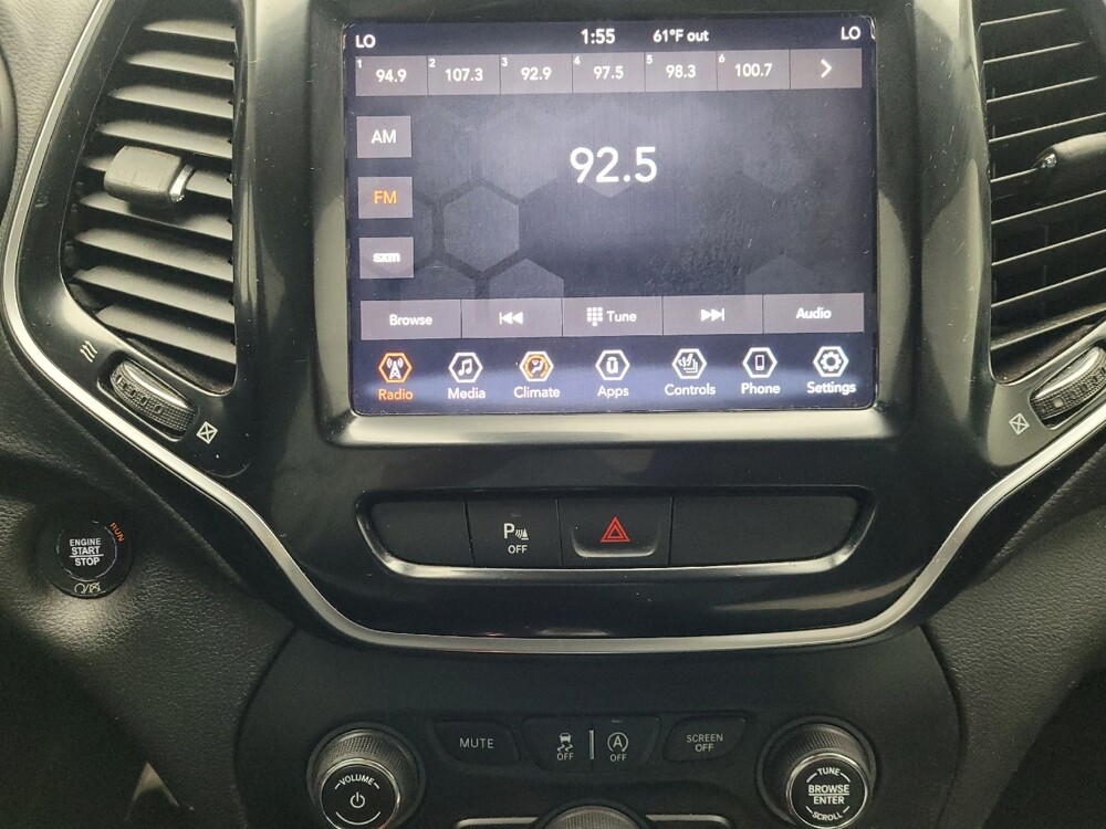 2019 Jeep Cherokee in Memphis, TN 38115 - 18120567 25