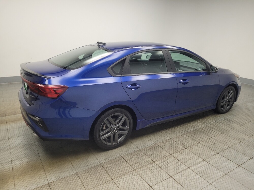 2021 Kia Forte in Indianapolis, IN 46222 - 18120568 10