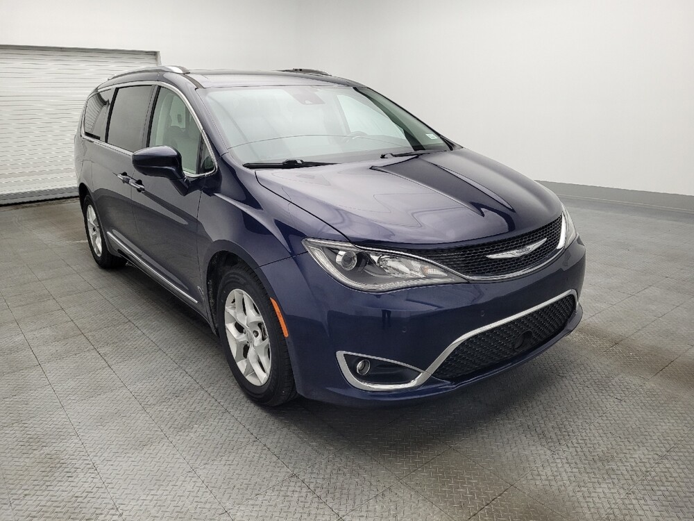 2017 Chrysler Pacifica in Orlando, FL 32808 - 18120576 13