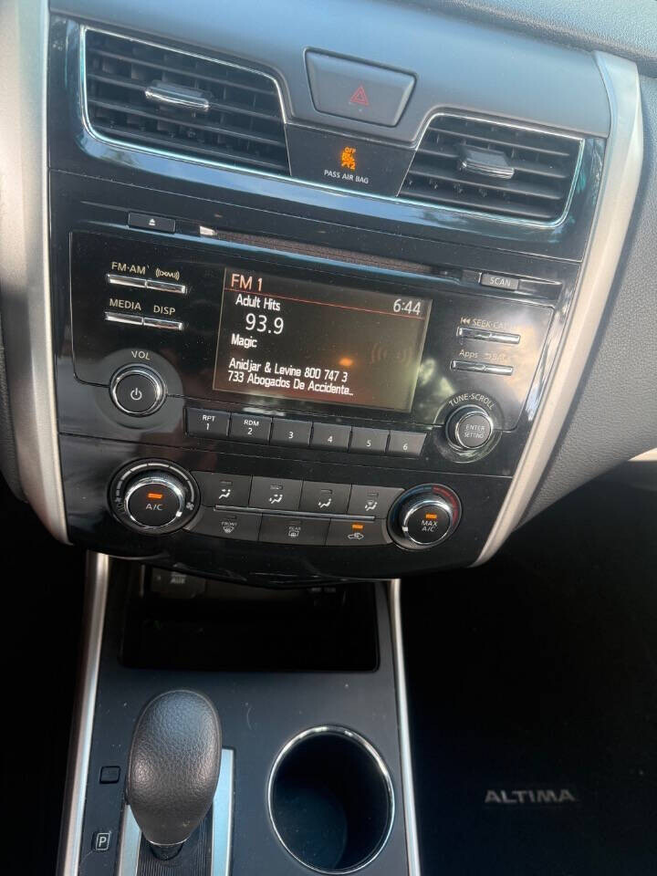 2015 Nissan Altima in Hollywood, FL 33023-1906 - 18120581 26