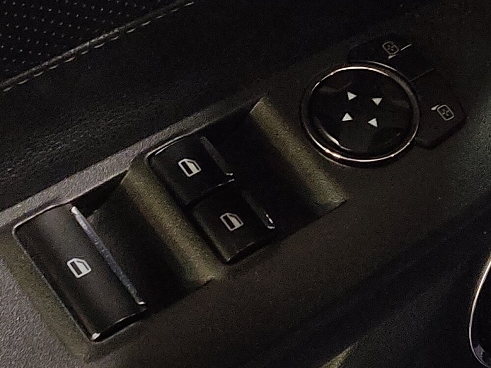 2016 Ford Mustang in Jacksonville, FL 32225 - 18120582 27