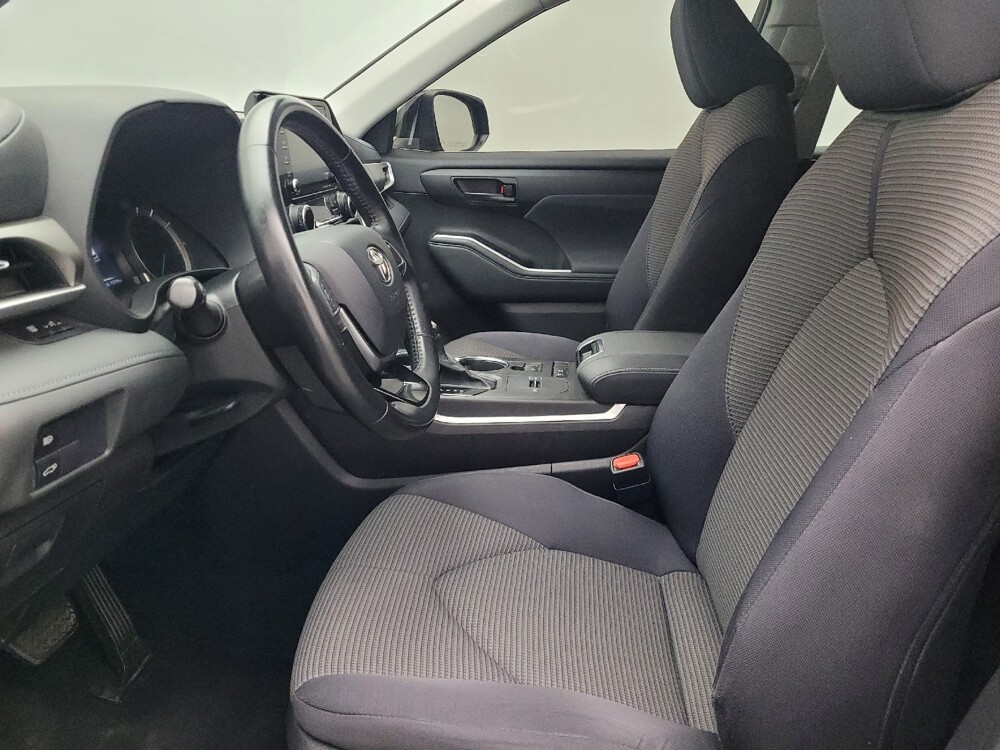 2021 Toyota Highlander in Marietta, GA 30062 - 18120584 17