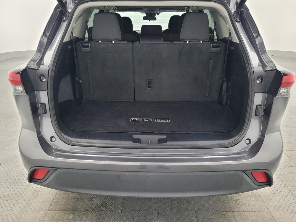 2021 Toyota Highlander in Marietta, GA 30062 - 18120584 29