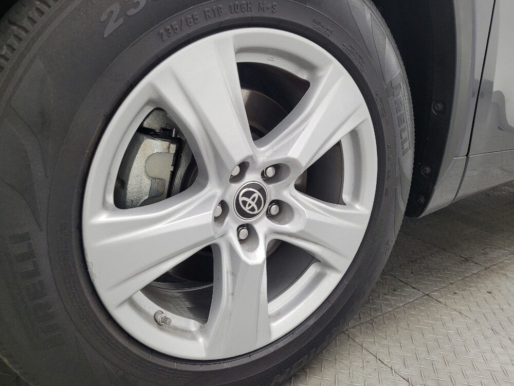 2021 Toyota Highlander in Marietta, GA 30062 - 18120584 31