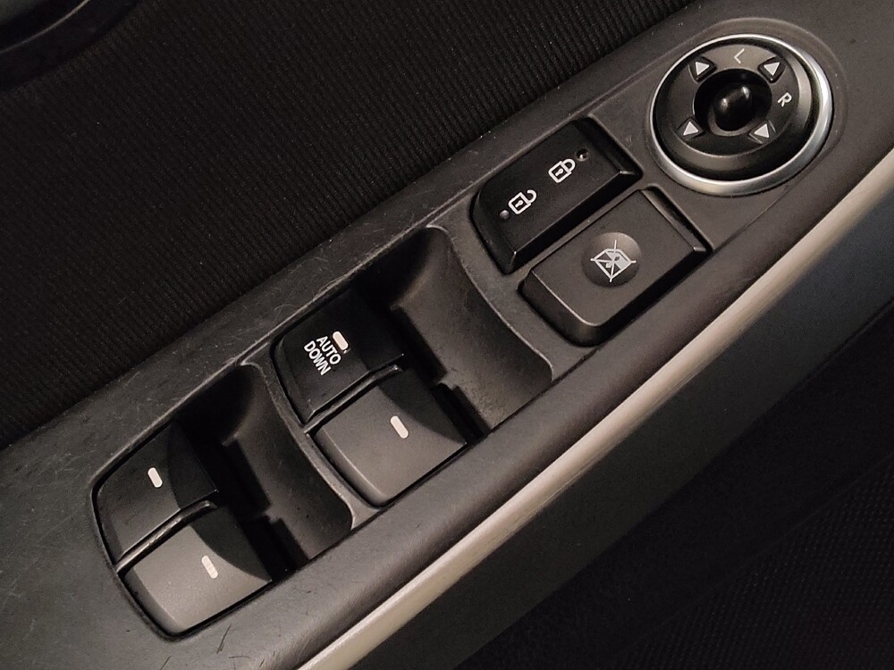 2015 Hyundai Elantra in Jacksonville, FL 32225 - 18120588 27