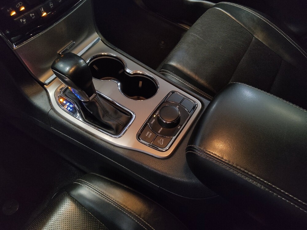 2021 Jeep Grand Cherokee in Hialeah, FL 33014 - 18120589 26