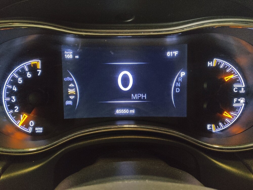 2021 Jeep Grand Cherokee in Hialeah, FL 33014 - 18120589 23