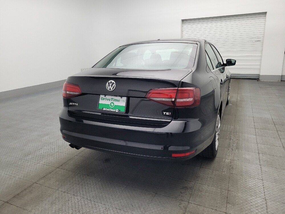 2017 Volkswagen Jetta in Orlando, FL 32808 - 18120595 7