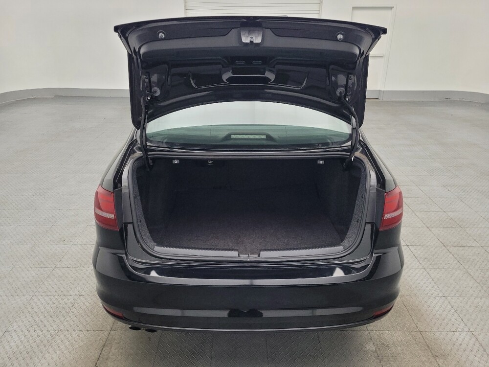 2017 Volkswagen Jetta in Orlando, FL 32808 - 18120595 29