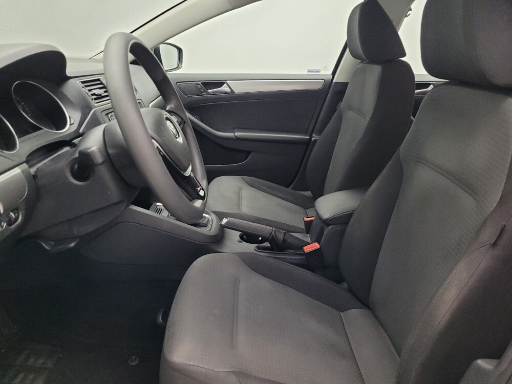 2017 Volkswagen Jetta in Orlando, FL 32808 - 18120595 17