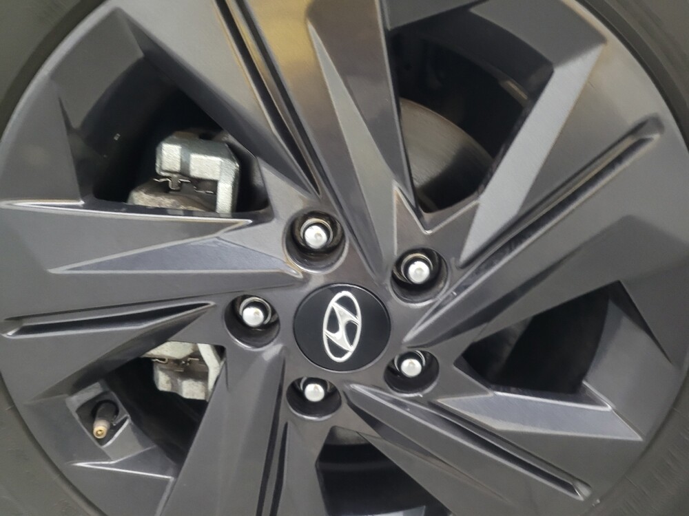 2022 Hyundai Elantra in Macon, GA 31210 - 18120599 31