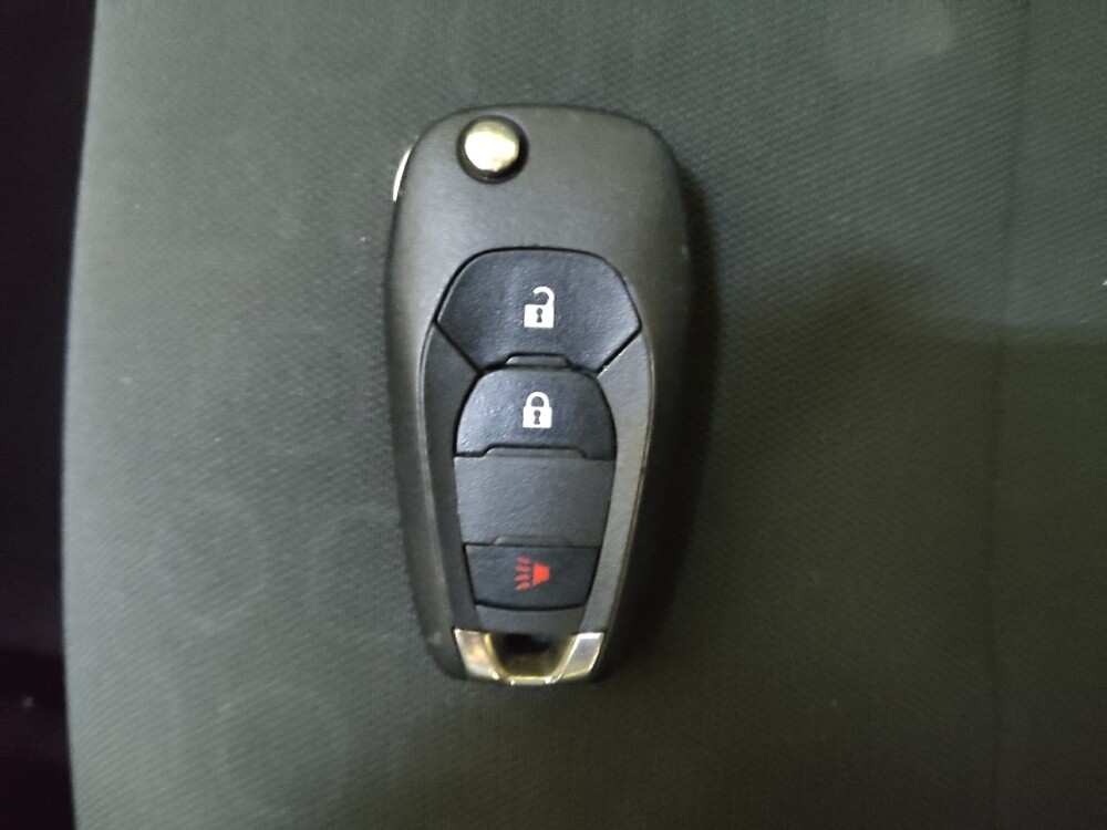 2020 Chevrolet Trax in Winston-Salem, NC 27103 - 18120605 32