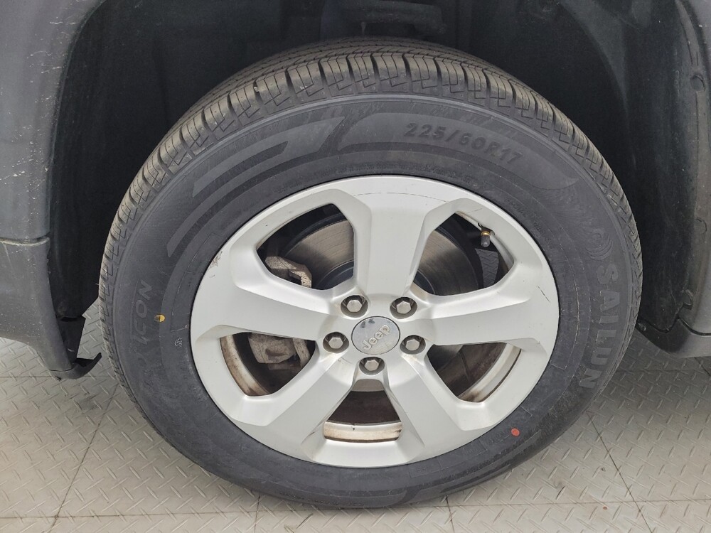 2018 Jeep Compass in Raleigh, NC 27604 - 18120606 31