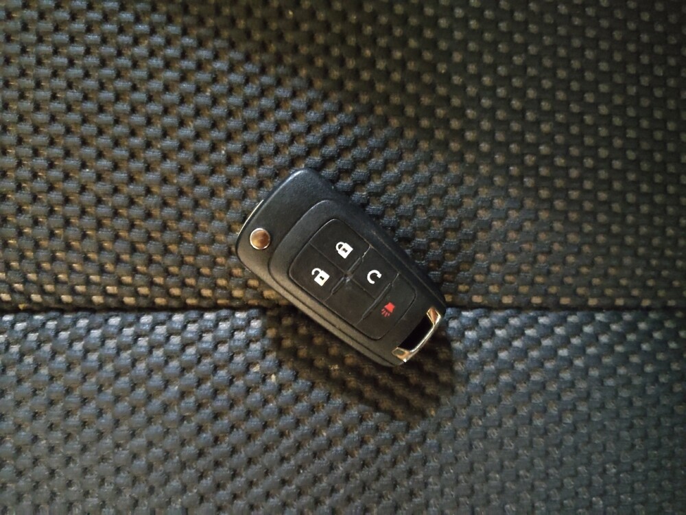 2017 Chevrolet Equinox in Raleigh, NC 27604 - 18120609 32