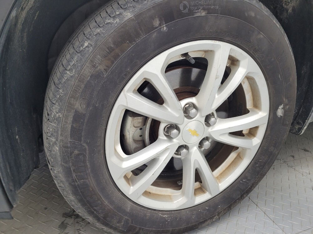 2017 Chevrolet Equinox in Raleigh, NC 27604 - 18120609 31