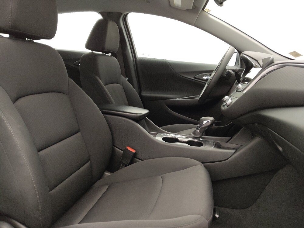 2023 Chevrolet Malibu in Albuquerque, NM 87123 - 18120619 21