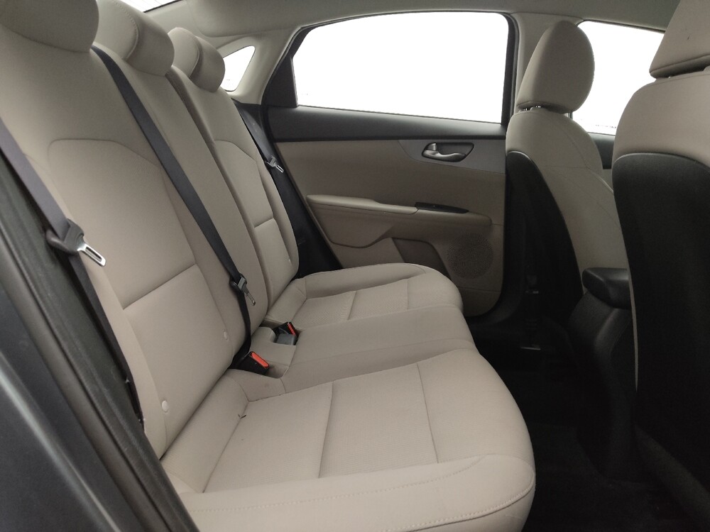 2021 Kia Forte in Albuquerque, NM 87123 - 18120621 19