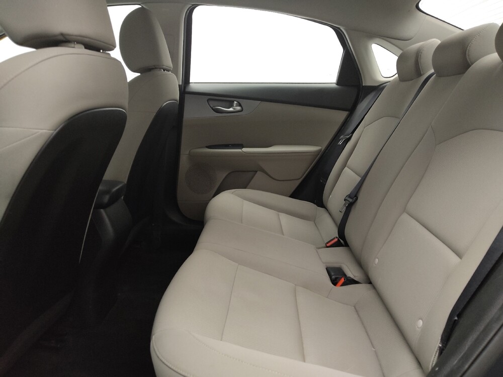 2021 Kia Forte in Albuquerque, NM 87123 - 18120621 18