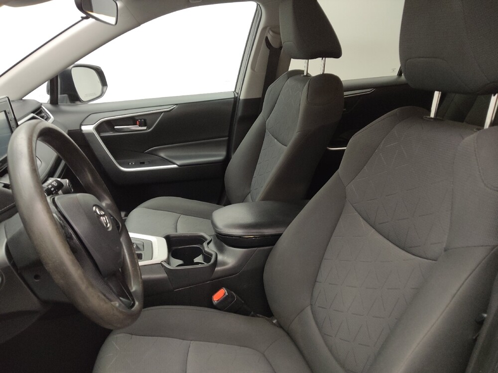 2020 Toyota RAV4 in Albuquerque, NM 87123 - 18120625 17