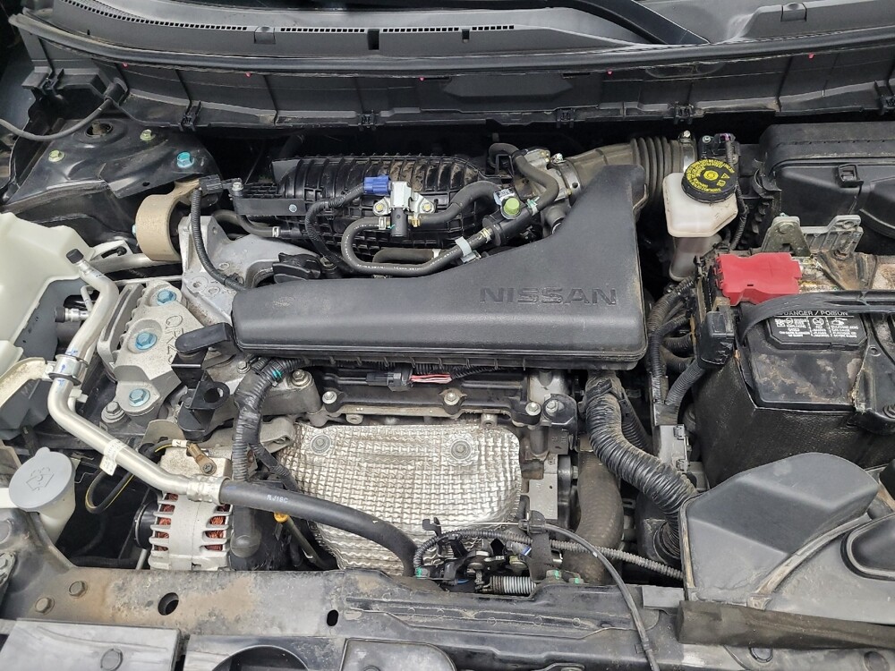 2018 Nissan Rogue in Huntsville, AL 35816 - 18120630 30