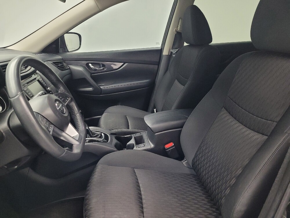 2018 Nissan Rogue in Huntsville, AL 35816 - 18120630 17