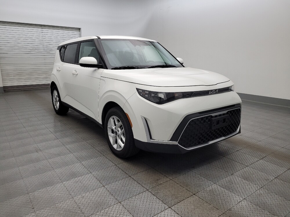 2025 Kia Soul in Tucson, AZ 85705 - 18120632 13