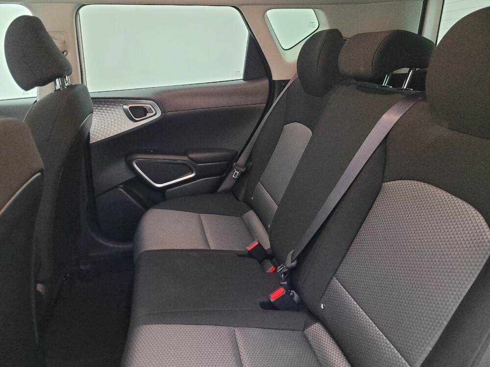 2025 Kia Soul in Tucson, AZ 85705 - 18120632 18