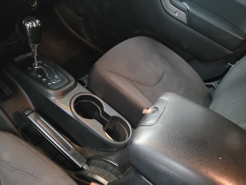 2017 Jeep Wrangler in Memphis, TN 38115 - 18120637 26