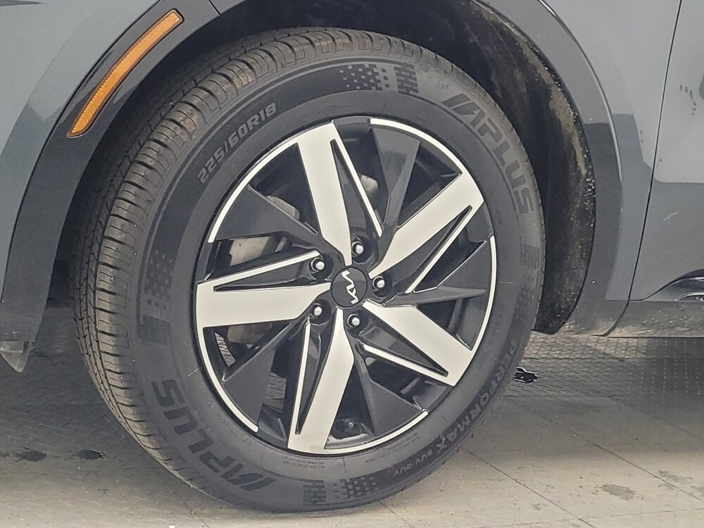 2022 Kia Sorento in Memphis, TN 38115 - 18120639 31