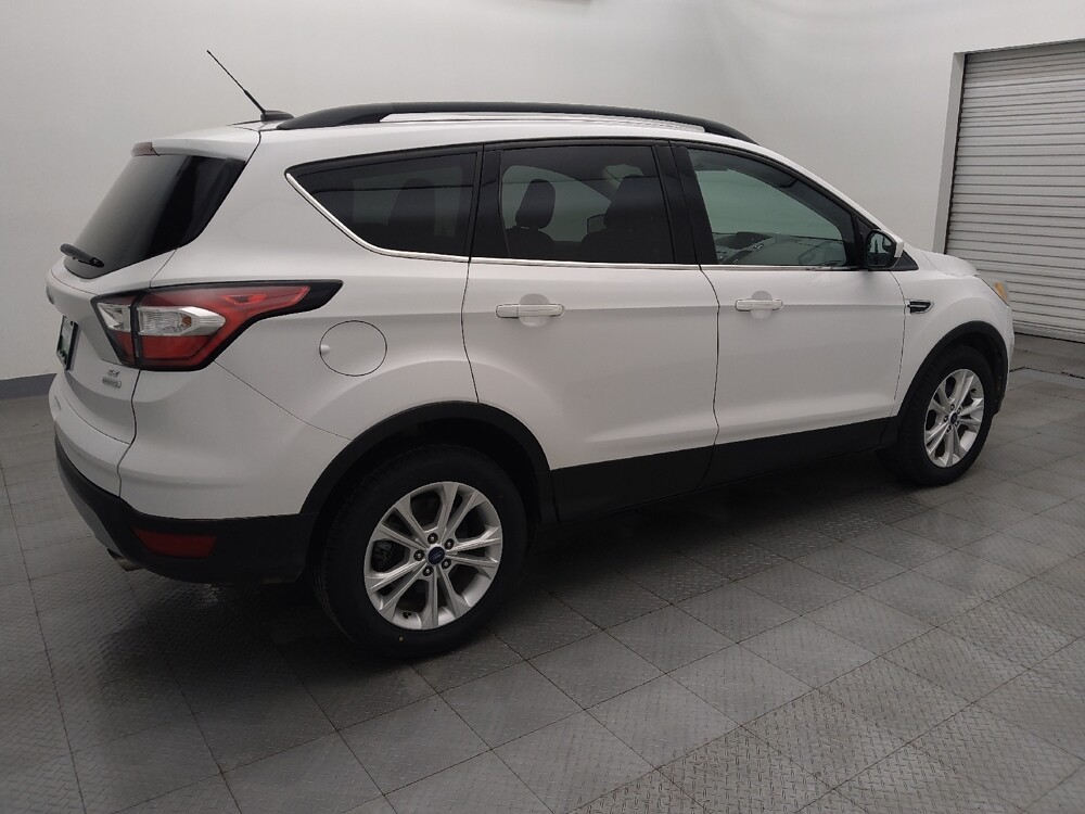 2018 Ford Escape in Temple, TX 76502 - 18120643 10