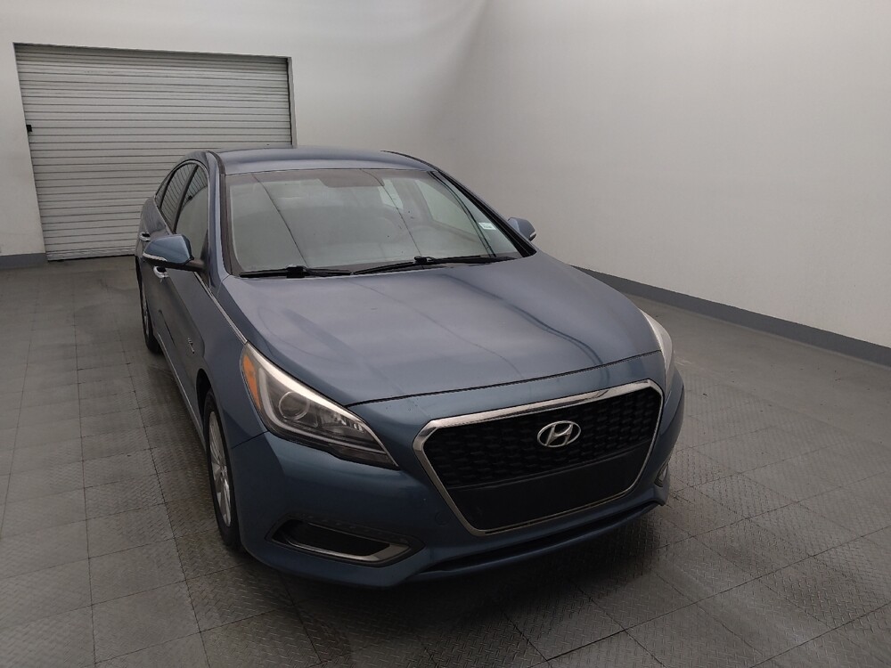2016 Hyundai Sonata in Houston, TX 77060 - 18120648 14