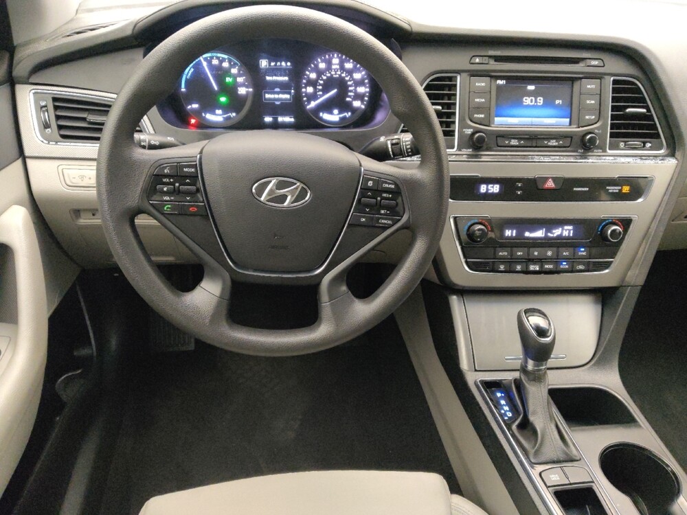 2016 Hyundai Sonata in Houston, TX 77060 - 18120648 22