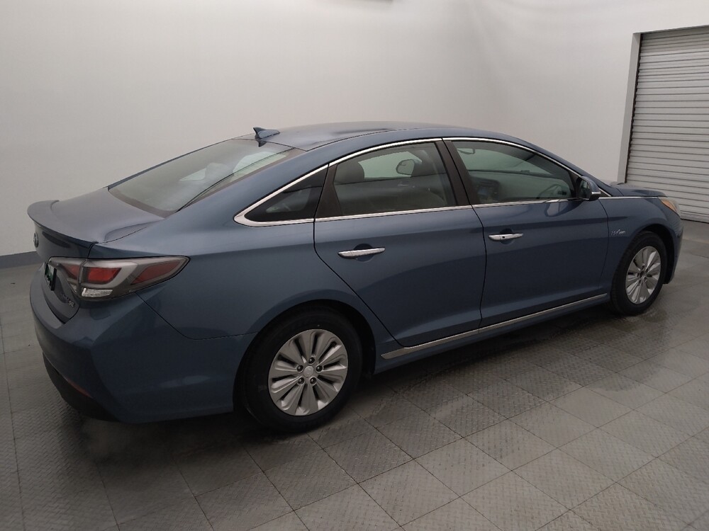 2016 Hyundai Sonata in Houston, TX 77060 - 18120648 10