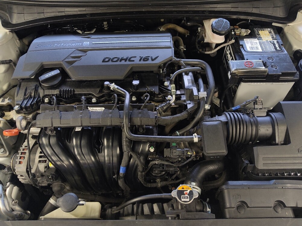 2021 Hyundai Elantra in Houston, TX 77060 - 18120655 30