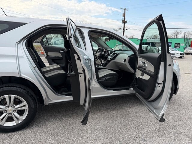 2014 Chevrolet Equinox in Baltimore, MD 21225 - 18120658 16