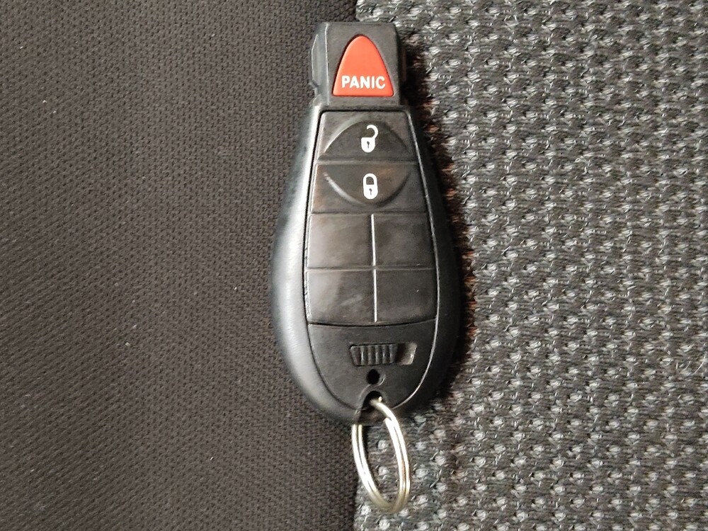 2020 Jeep Cherokee in Fairfield, OH 45014 - 18120662 32