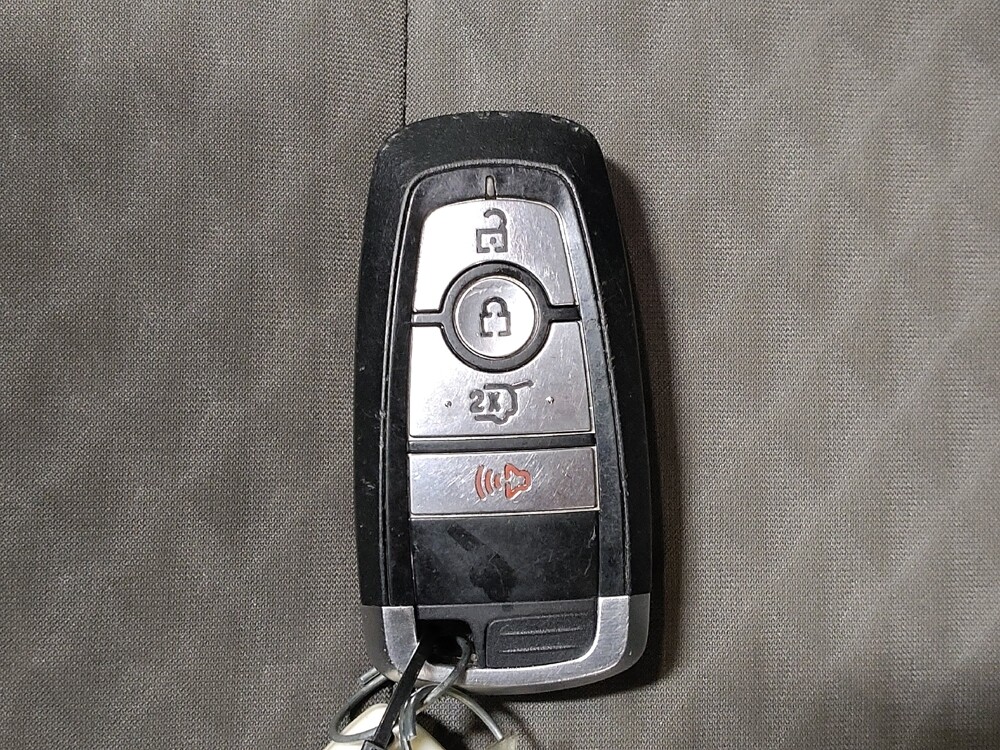 2022 Ford Escape in Fort Worth, TX 76116 - 18120663 32