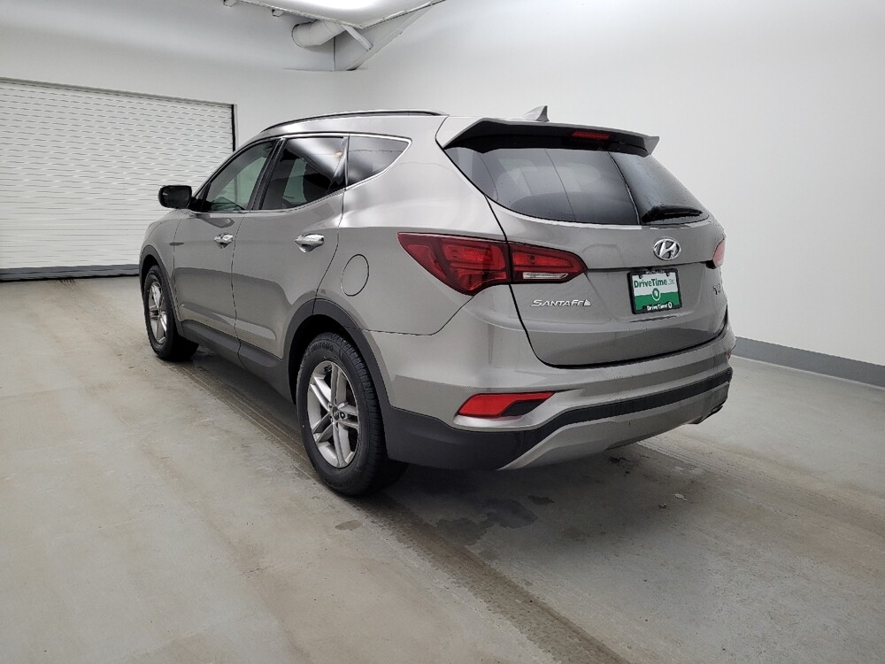 2018 Hyundai Santa Fe in Maple Heights, OH 44137 - 18120665 5