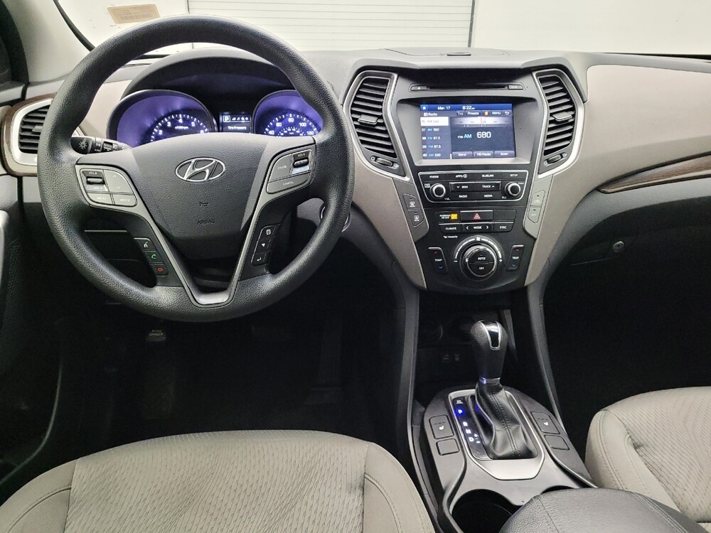 2018 Hyundai Santa Fe in Maple Heights, OH 44137 - 18120665 22