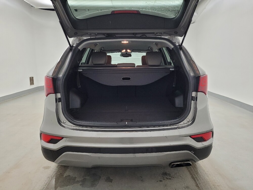 2018 Hyundai Santa Fe in Maple Heights, OH 44137 - 18120665 29