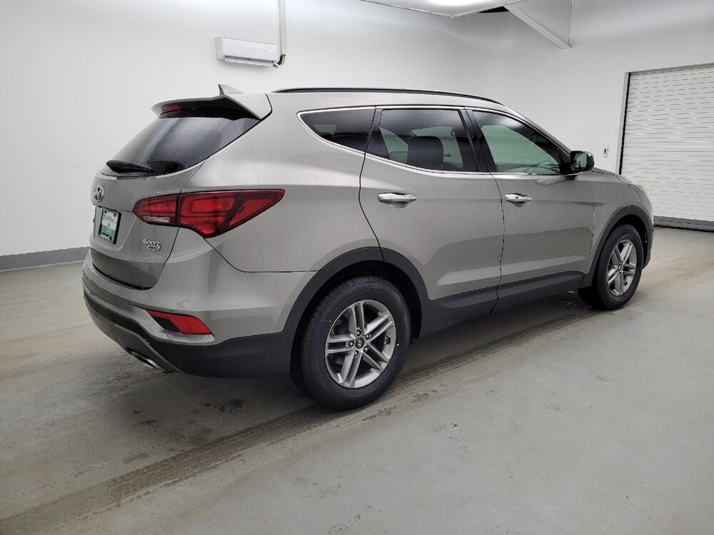 2018 Hyundai Santa Fe in Maple Heights, OH 44137 - 18120665 10