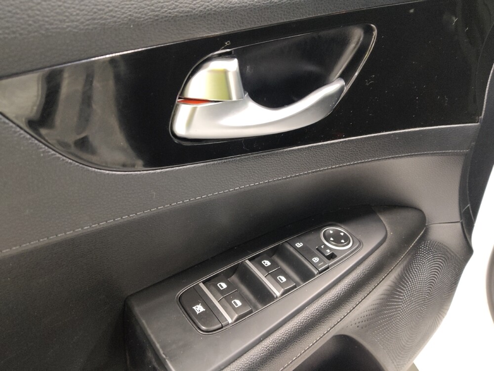 2019 Kia Forte in Columbus, OH 43231 - 18120667 27