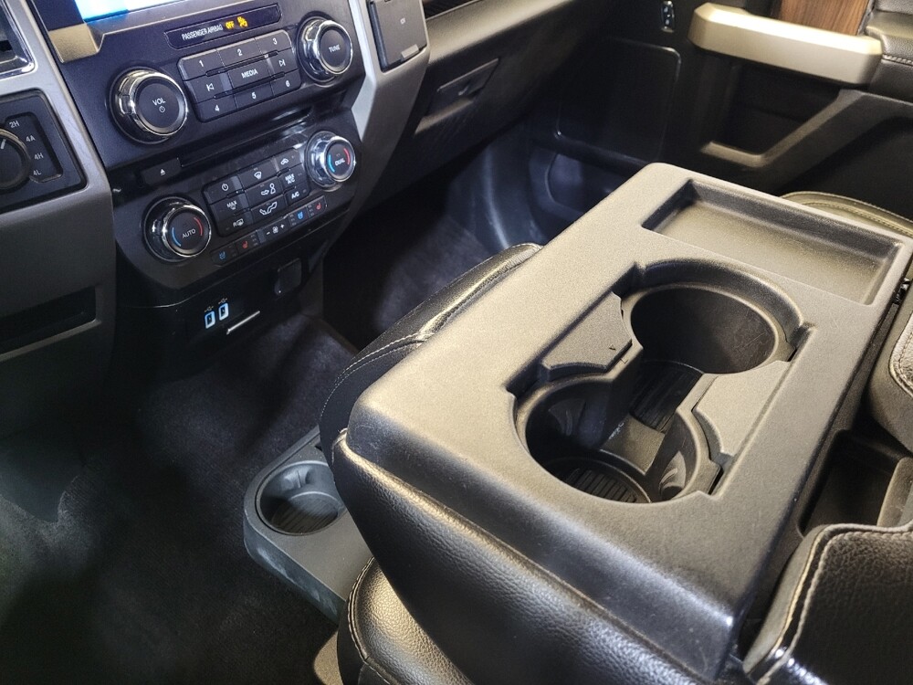 2017 Ford F150 in Lexington, KY 40509 - 18120670 26