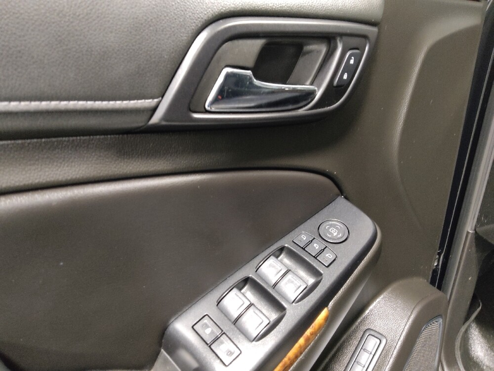 2018 Chevrolet Tahoe in Columbus, OH 43231 - 18120671 27