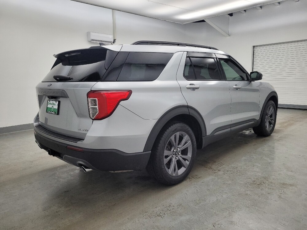 2022 Ford Explorer in Toledo, OH 43617 - 18120672 10