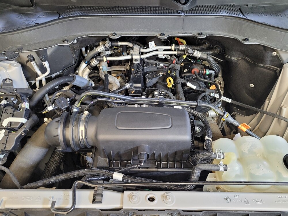 2022 Ford Explorer in Toledo, OH 43617 - 18120672 30