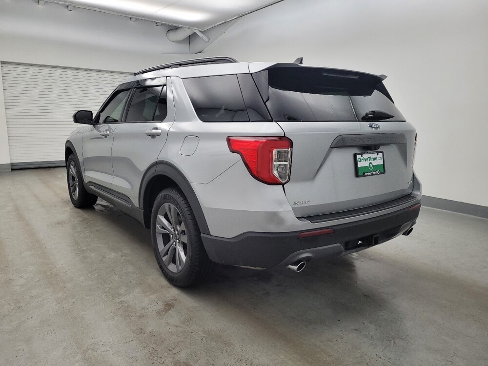 2022 Ford Explorer in Toledo, OH 43617 - 18120672 5
