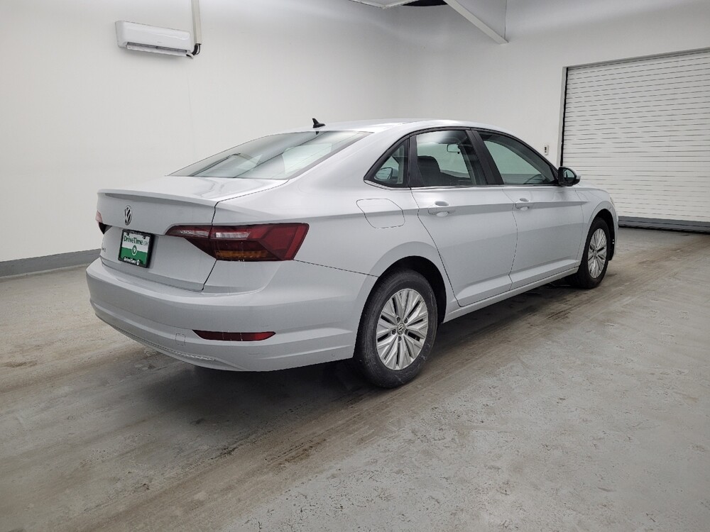 2019 Volkswagen Jetta in Fairfield, OH 45014 - 18120673 10
