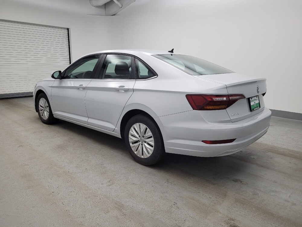 2019 Volkswagen Jetta in Fairfield, OH 45014 - 18120673 3