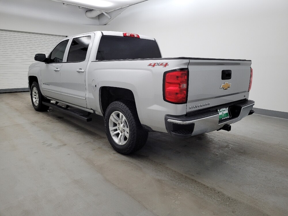 2017 Chevrolet Silverado 1500 in Cincinnati, OH 45255 - 18120674 5